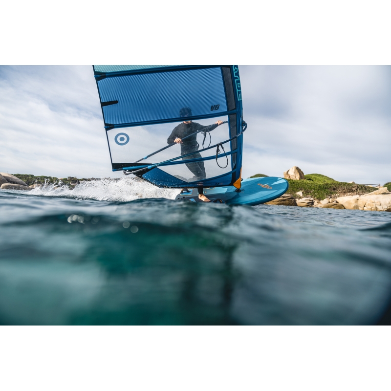 Żagiel windsurfingowy NeilPryde 2026 V8 C1