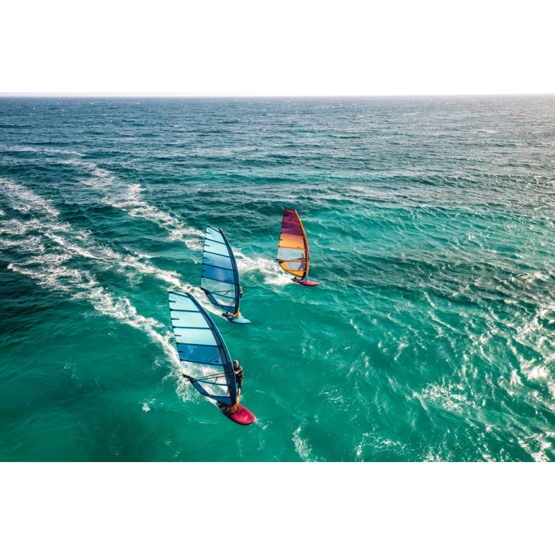 Żagiel windsurfingowy NeilPryde 2026 V8 C1