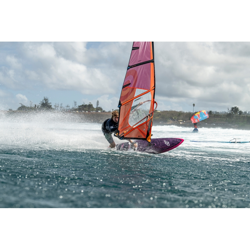 Żagiel windsurfingowy NeilPryde 2026 Combat HD C3