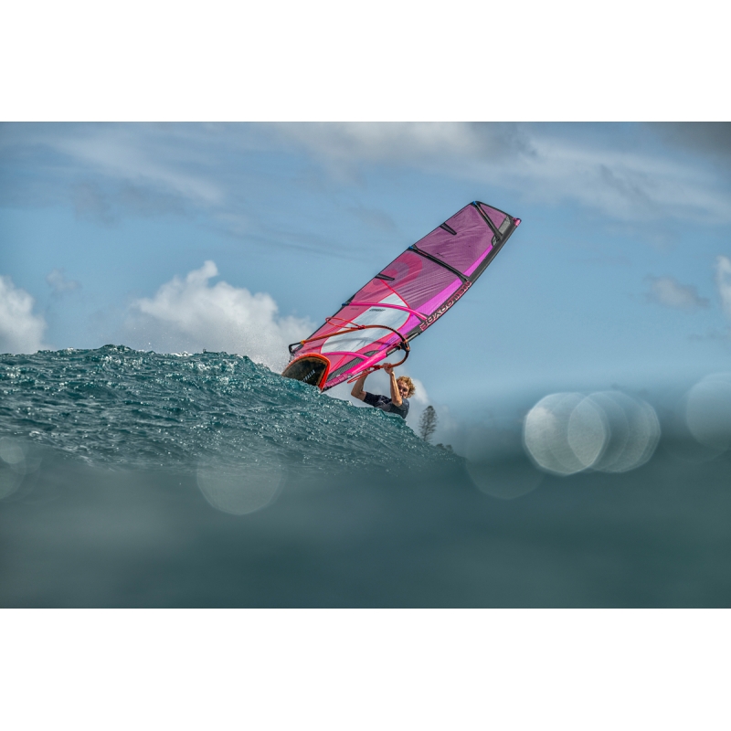 Żagiel windsurfingowy NeilPryde 2026 Combat C2