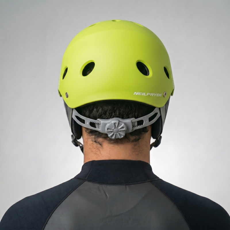 Kask na wode unisex NeilPryde Freeride GREEN