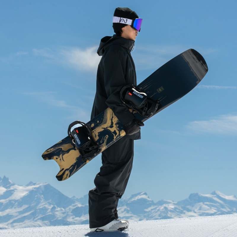 Deska snowboardowa męska Nidecker 2027 The Mosquito Black Gold