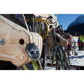 Safety clasp Icetools MR. LOCK